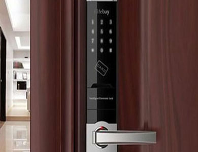 梁山24小时上门开锁公司