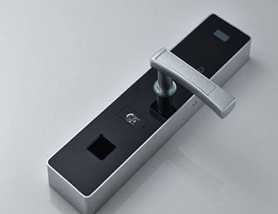 梁山24小时上门开锁公司